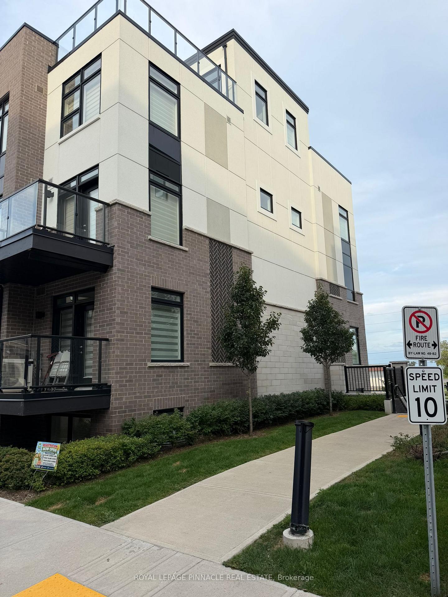1581-rose-way-milton-ontario-w13724444