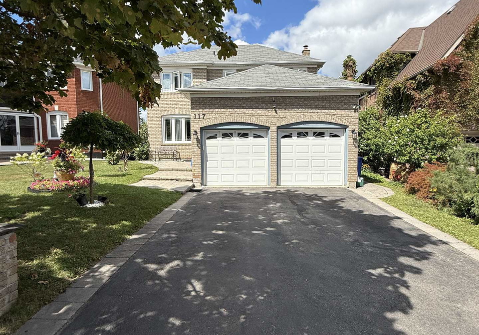 117-sal-circle-brampton-ontario-w13724482