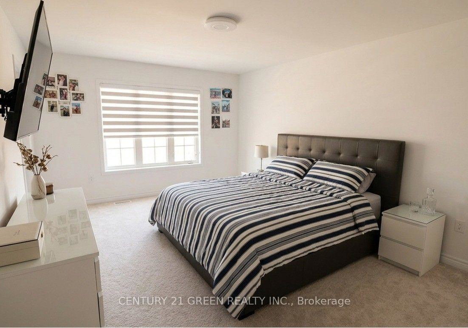 1549-cranberry-crescent-milton-ontario-w13724594