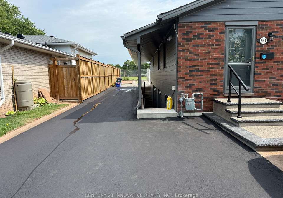 541-chamberlain-road-burlington-ontario-w13724612