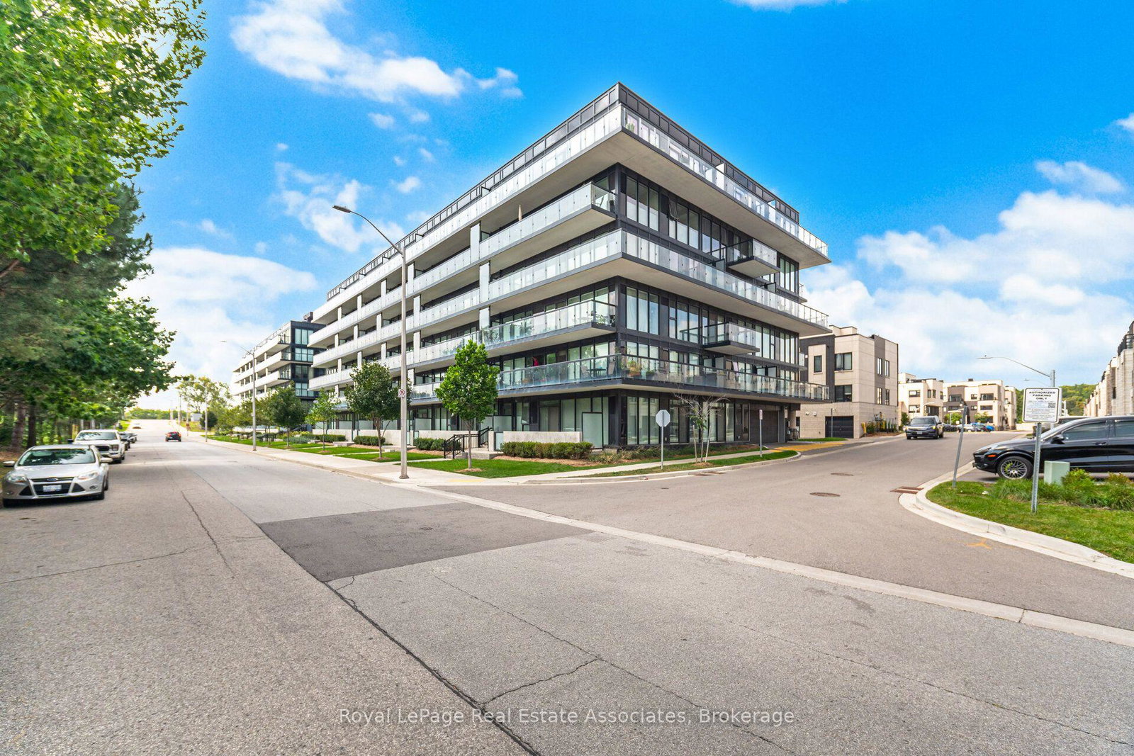 1119-cooke-boulevard-burlington-ontario-w13724662