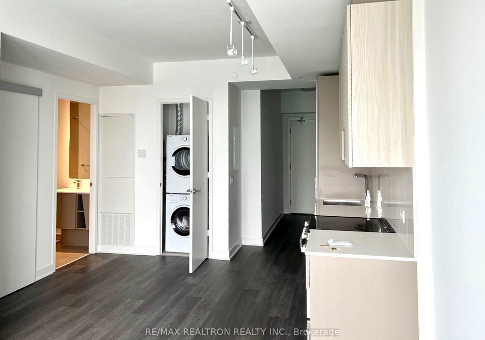 3900-confederation-parkway-mississauga-ontario-w13724690