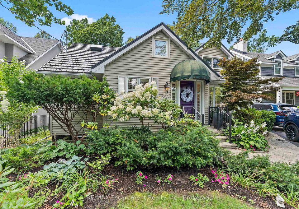 380-watson-avenue-oakville-ontario-w13724754