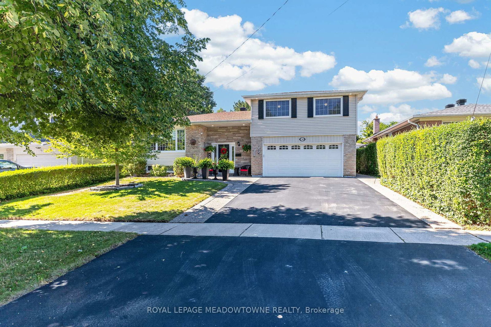 30-metcalfe-court-halton-hills-ontario-w13724910