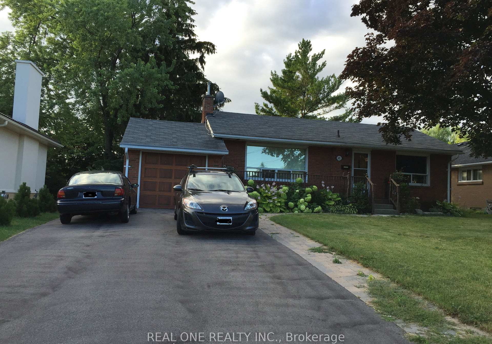 45-river-road-mississauga-ontario-w13724916