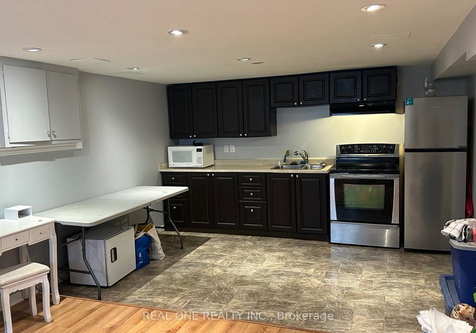 45-river-road-mississauga-ontario-w13724916
