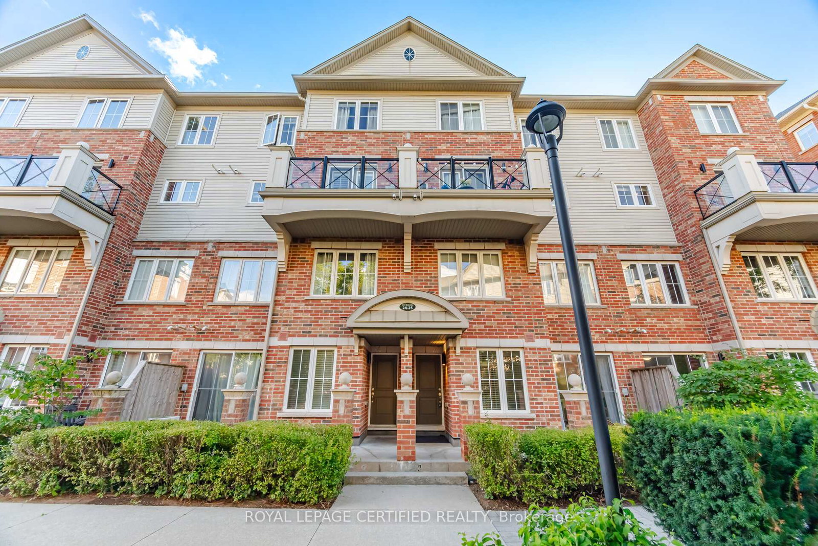 2551-sixth-line-oakville-ontario-w13725038