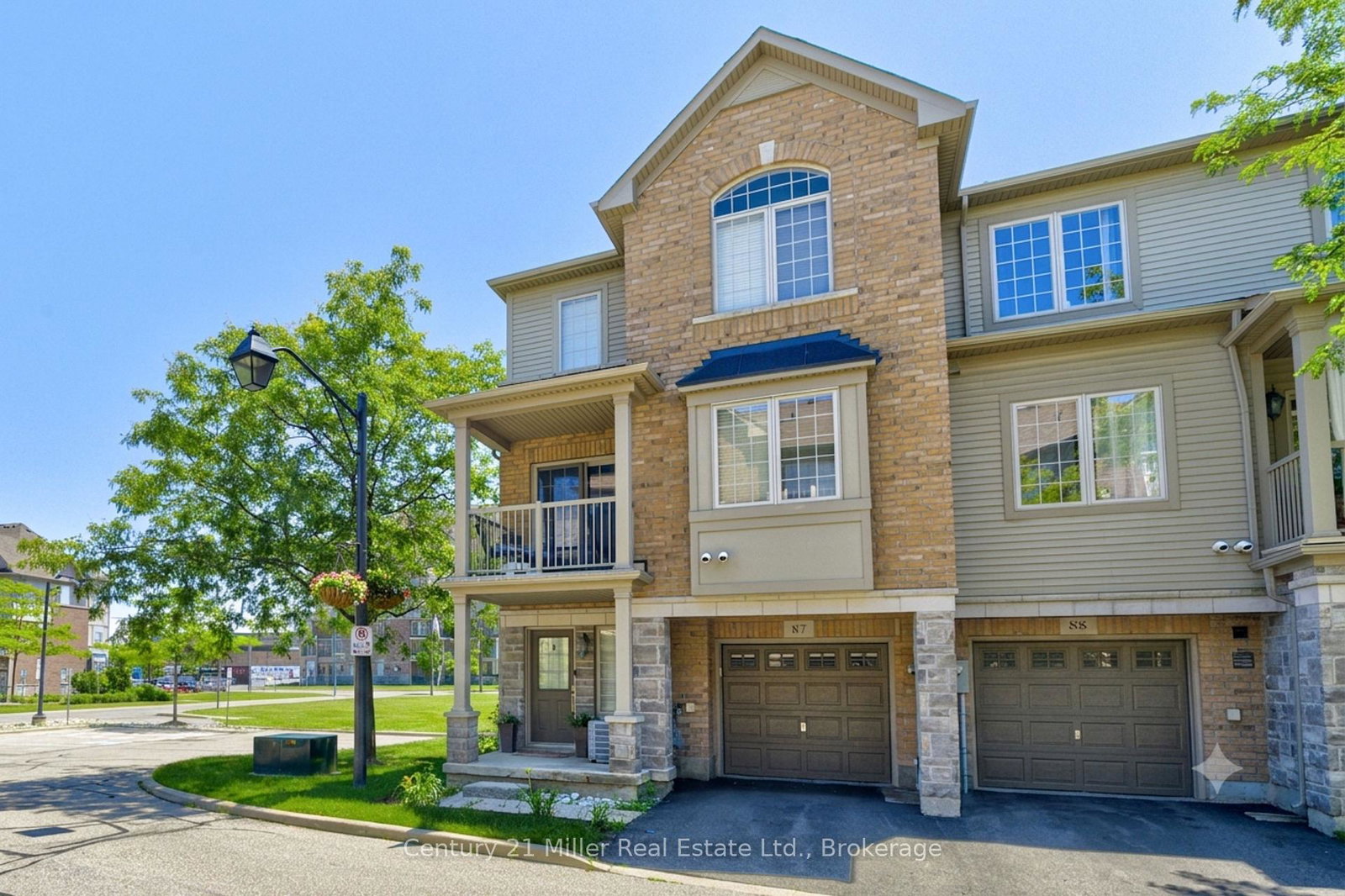1401-plains-road-e-burlington-ontario-w13725056