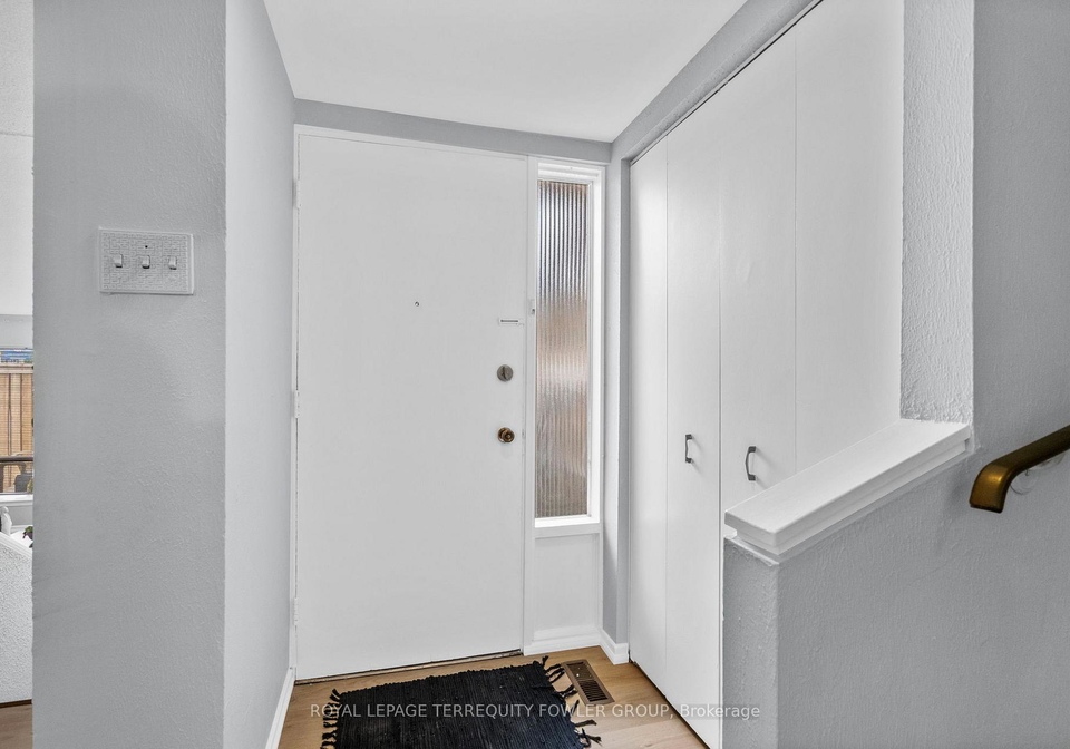260-john-garland-boulevard-toronto-etobicoke-ontario-w13725076