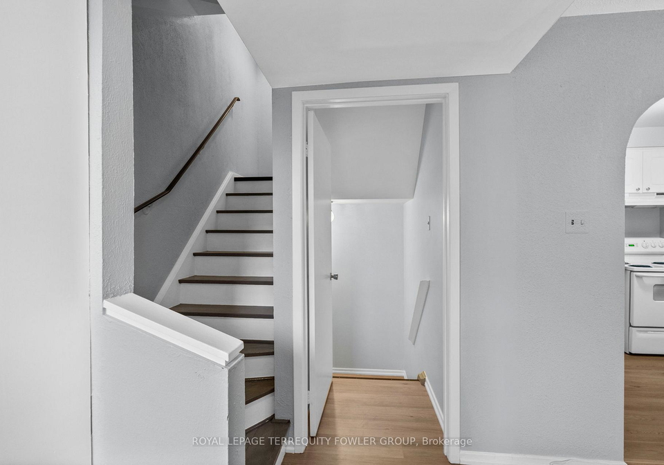 260-john-garland-boulevard-toronto-etobicoke-ontario-w13725076