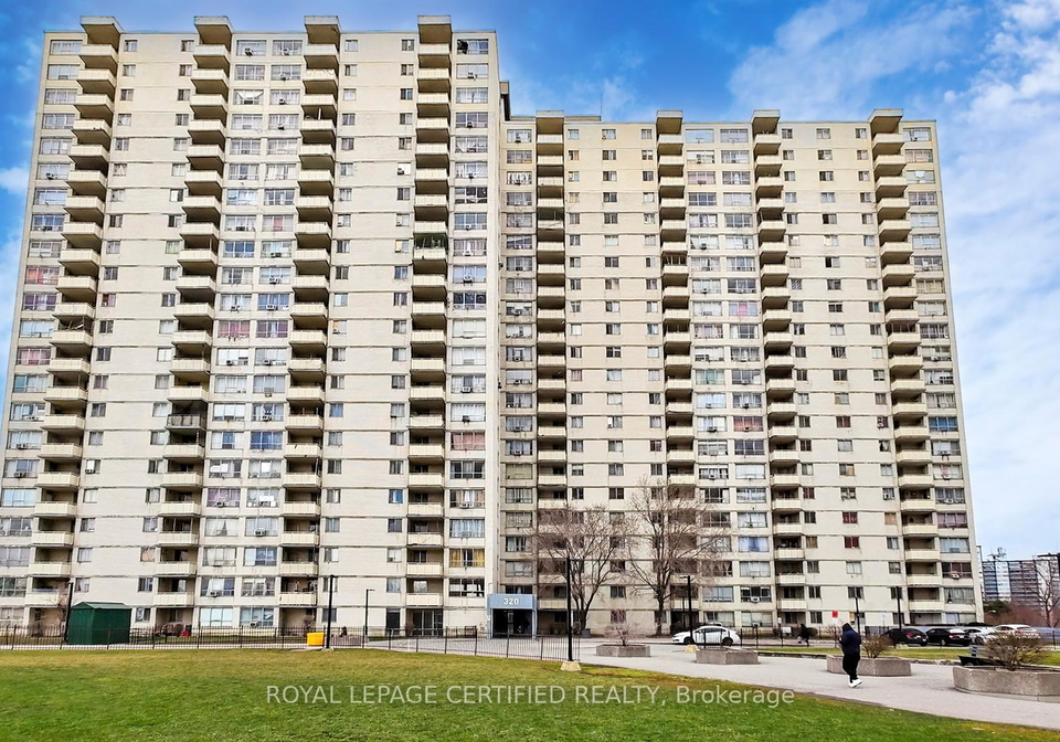 320-dixon-road-toronto-etobicoke-ontario-w13725098
