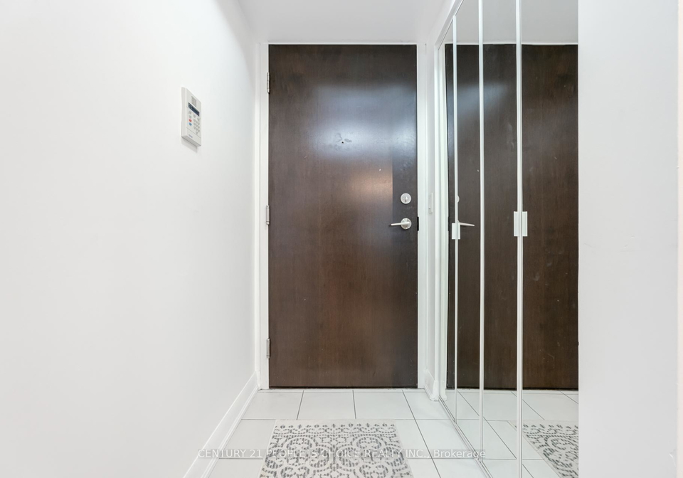 215-sherway-gardens-road-toronto-etobicoke-ontario-w13725164