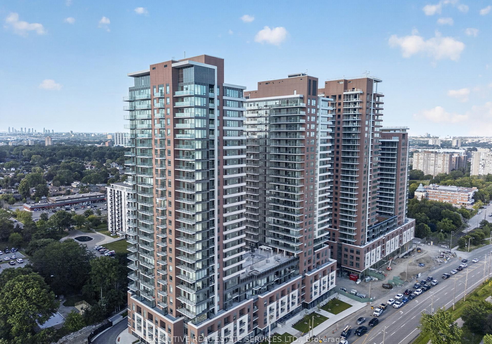 4000-eglinton-avenue-w-toronto-etobicoke-ontario-w13725346