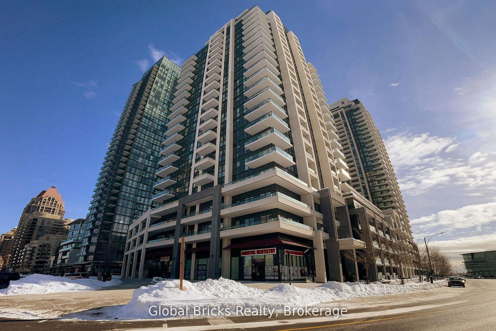 4085-parkside-village-drive-mississauga-ontario-w13725400