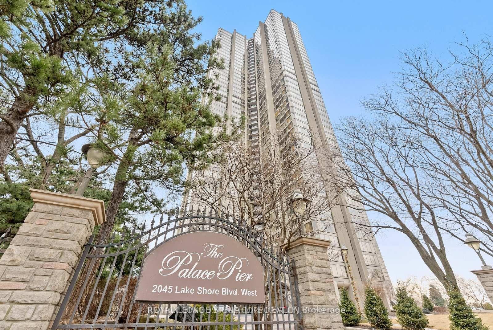 2045-lakeshore-boulevard-sw-toronto-etobicoke-ontario-w13725482