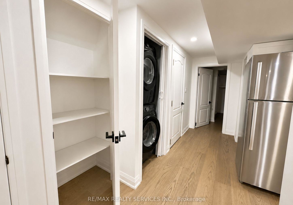 32-trewartha-crescent-brampton-ontario-w13726114