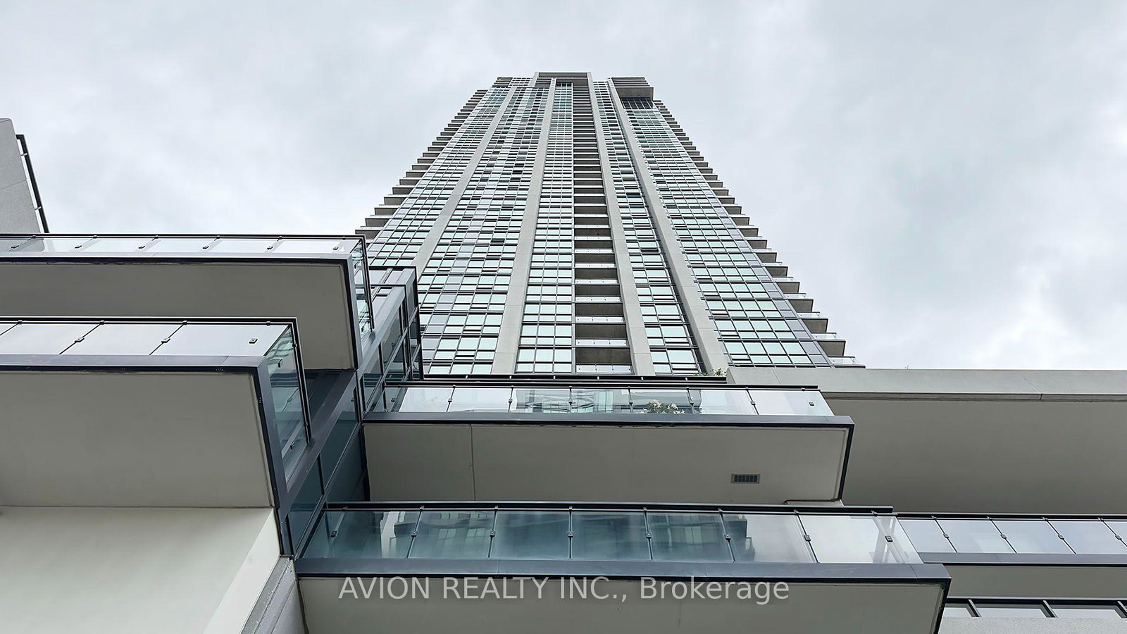 3975-grand-park-drive-mississauga-ontario-w13726446
