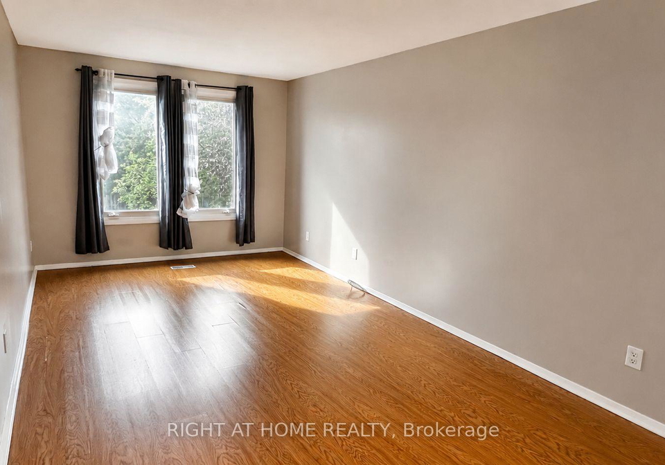 569-hayward-crescent-milton-ontario-w13726554