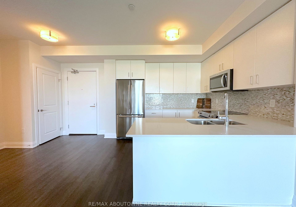 2333-taunton-road-oakville-ontario-w13726632