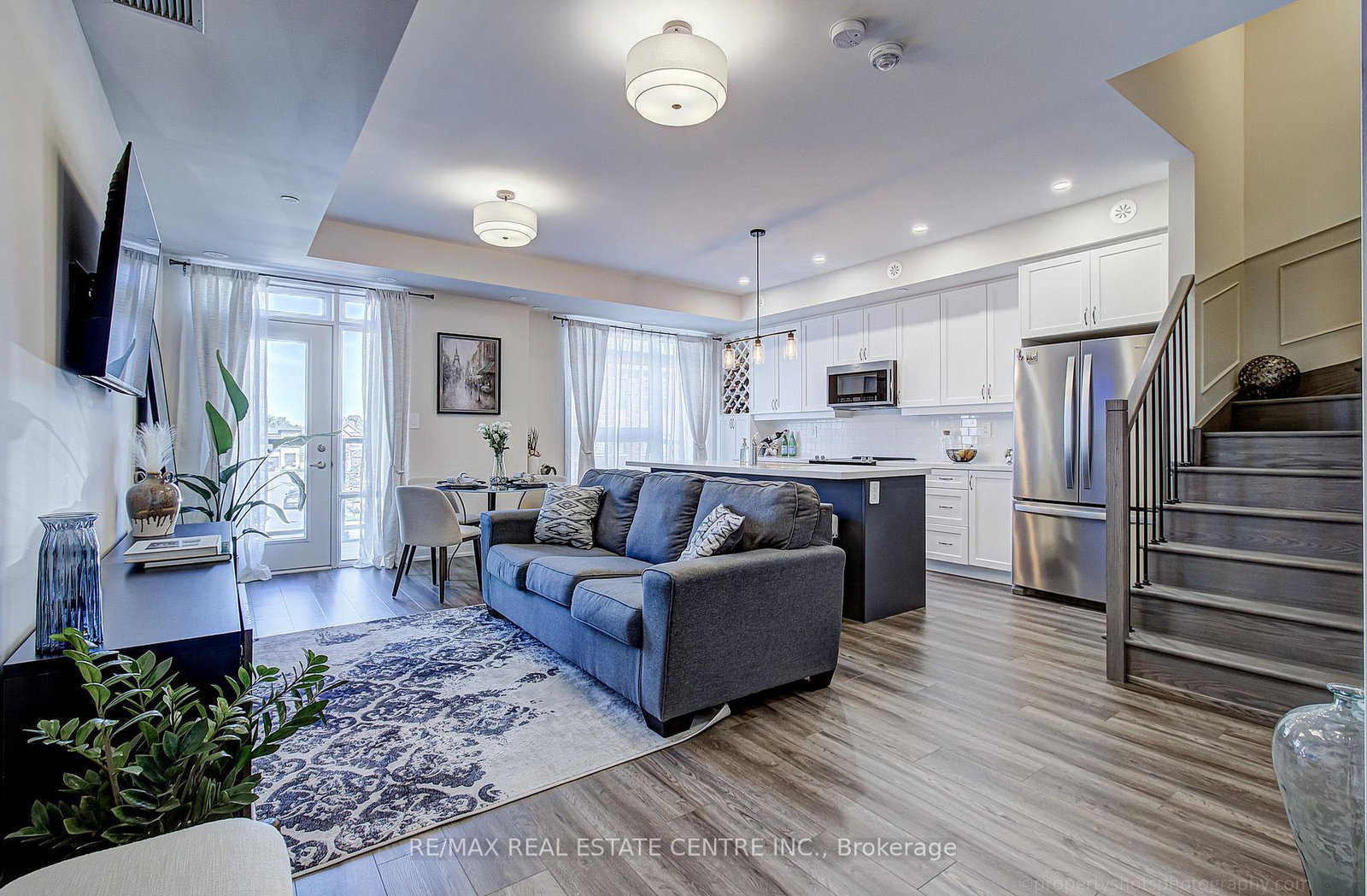 1569-rose-way-milton-ontario-w13726668