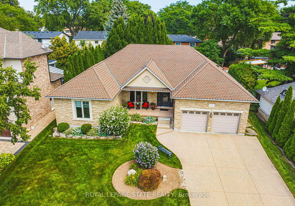 231-pine-cove-road-burlington-ontario-w13726768