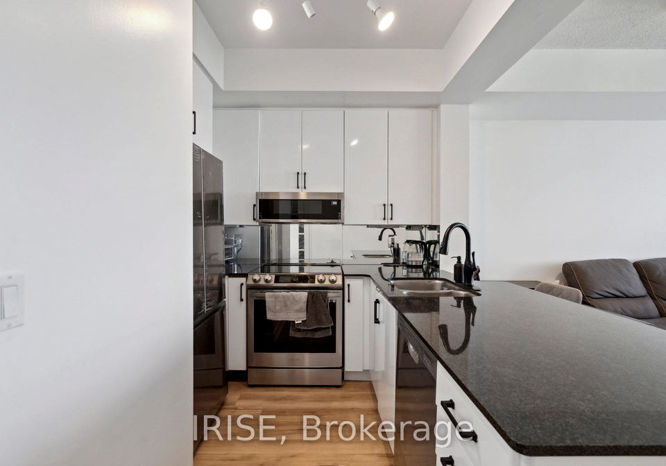 1-elm-drive-w-mississauga-ontario-w13726850