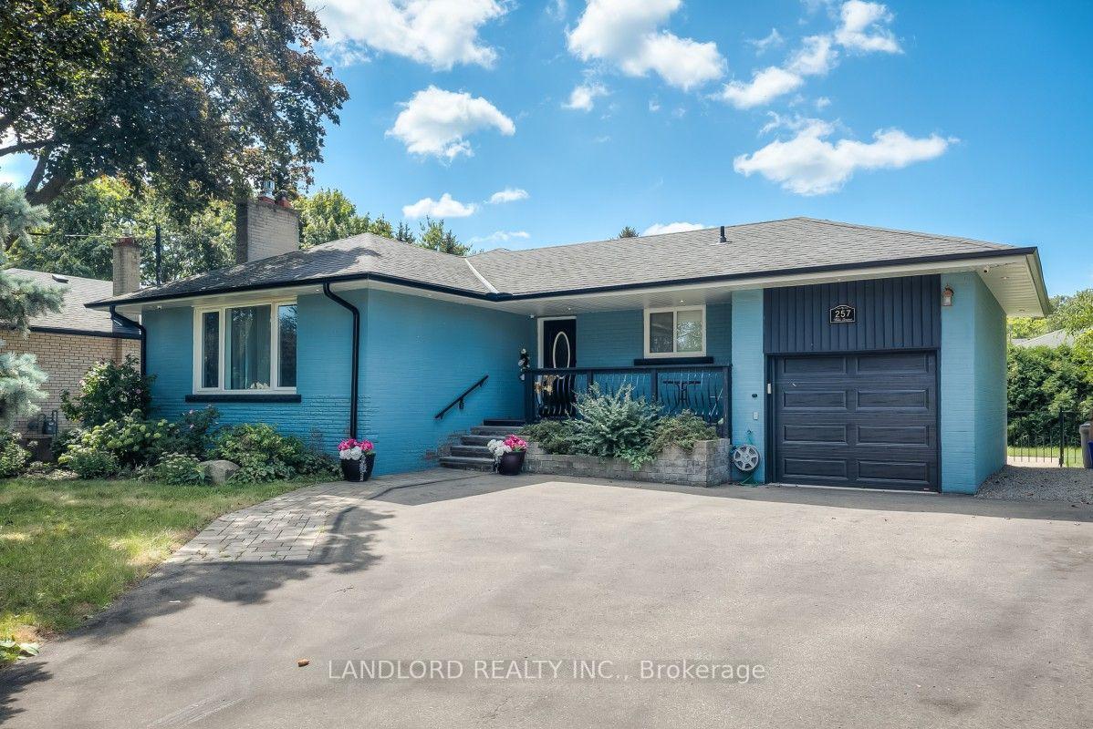257-wales-crescent-oakville-ontario-w13726870