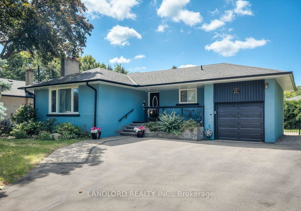 257-wales-crescent-oakville-ontario-w13726870