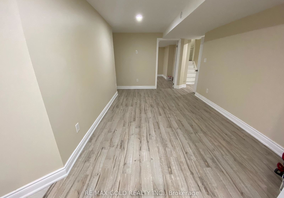 1664-norris-circle-milton-ontario-w13726894