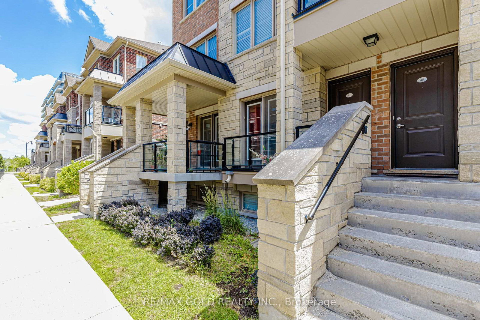200-veterans-drive-brampton-ontario-w13727464