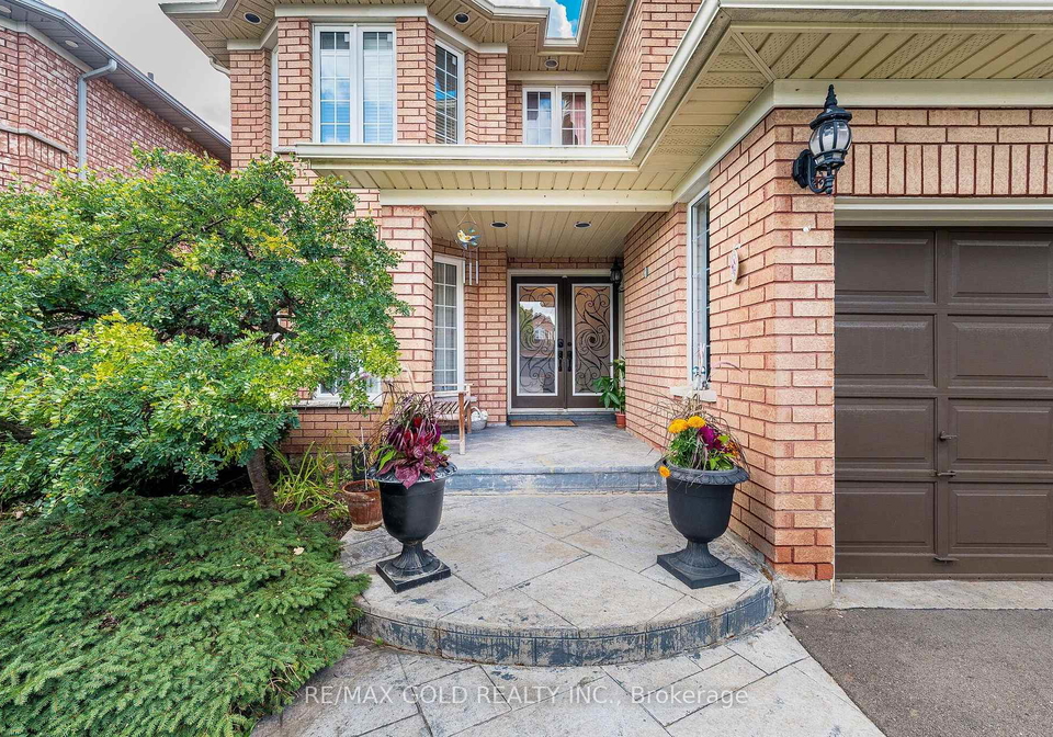 58-springtown-trail-brampton-ontario-w13727518