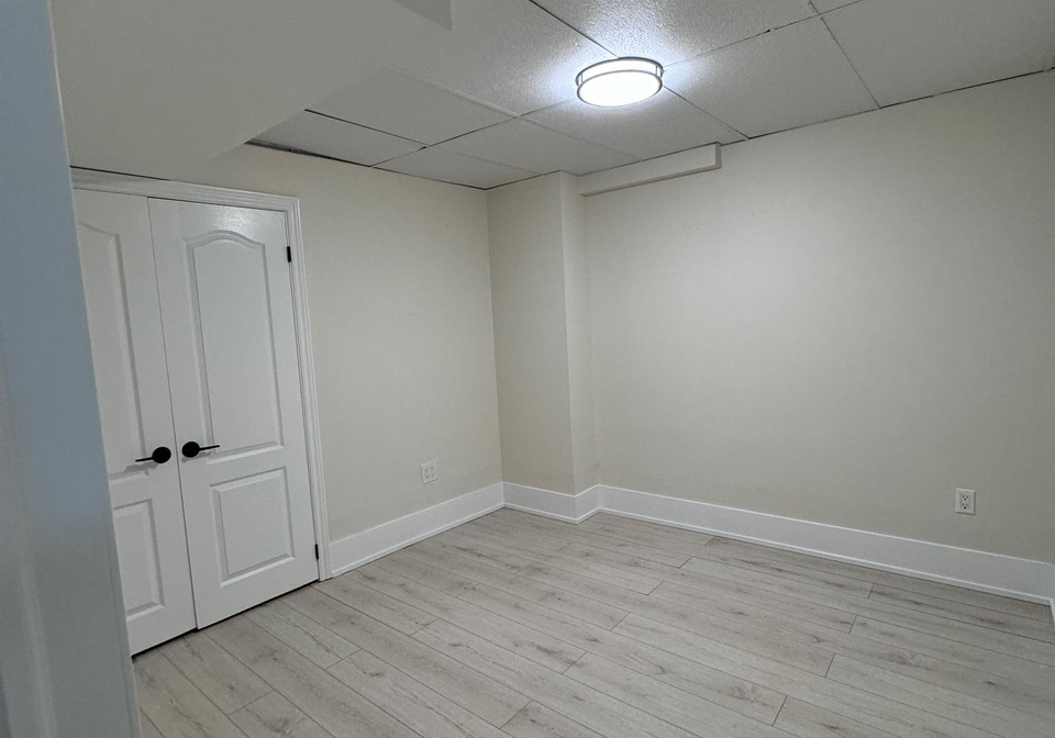 35-asterwind-crescent-brampton-ontario-w13727924