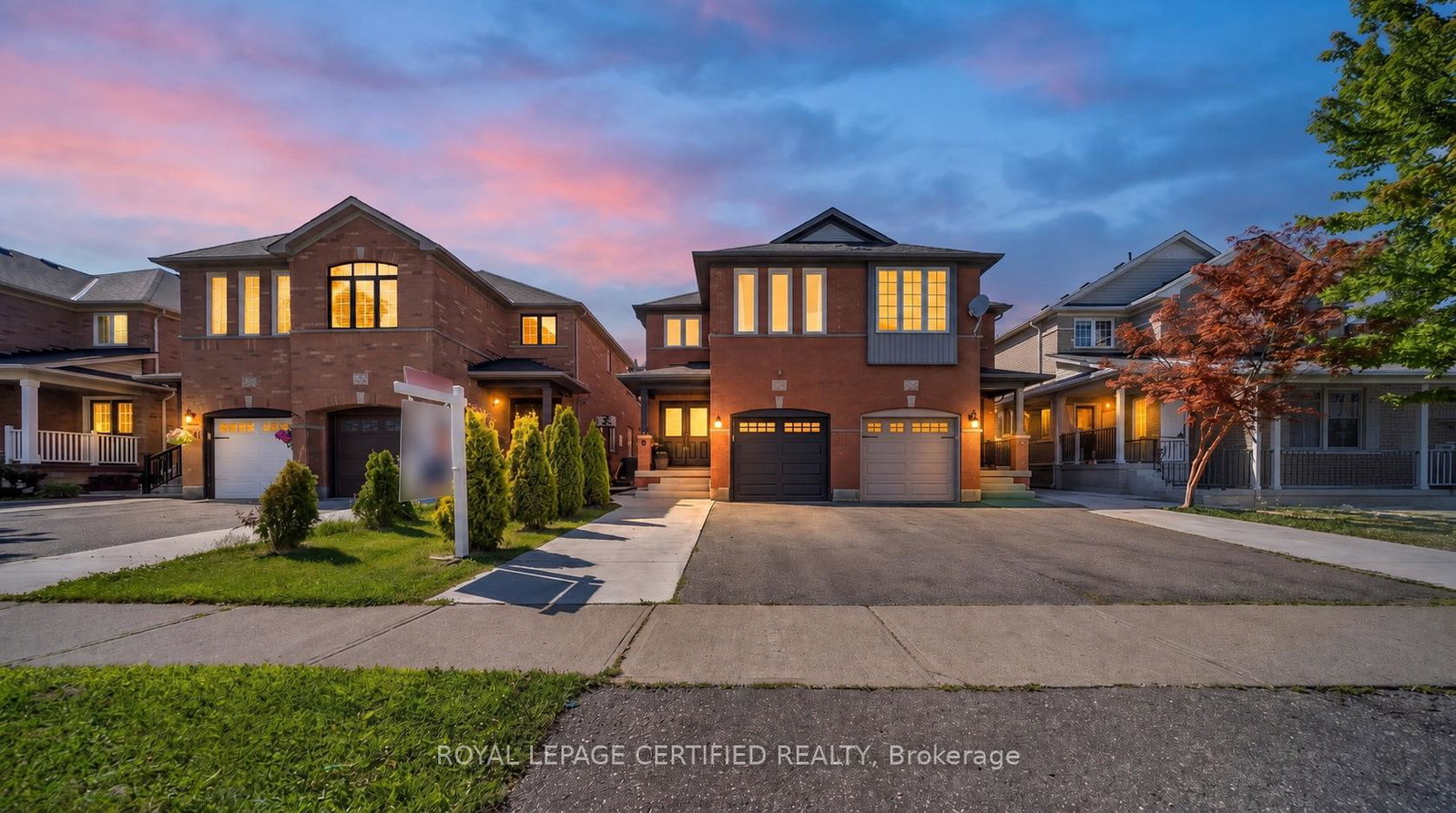 70-vintage-gate-brampton-ontario-w13728052