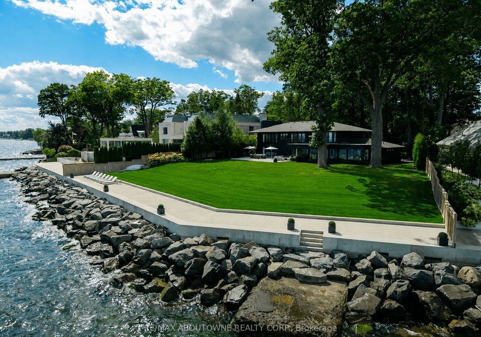 3-ennisclare-drive-oakville-ontario-w13728088