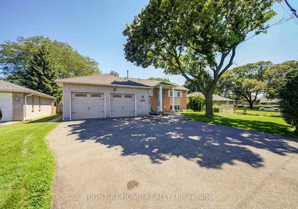 1600-boxwood-way-mississauga-ontario-w13728232