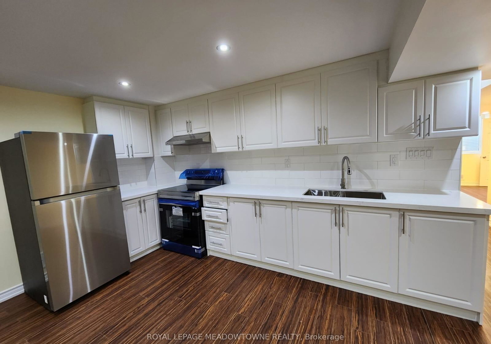 1583-beaty-trail-milton-ontario-w13728300