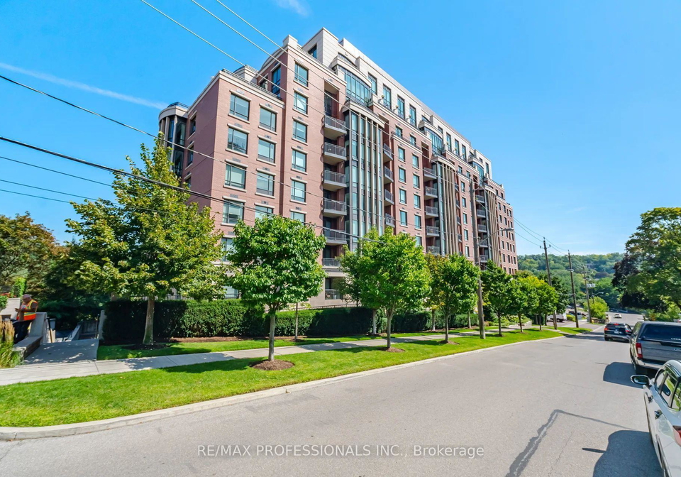 30-old-mill-road-toronto-etobicoke-ontario-w13728448