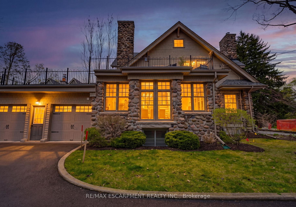 3083-lakeshore-road-burlington-ontario-w13728492