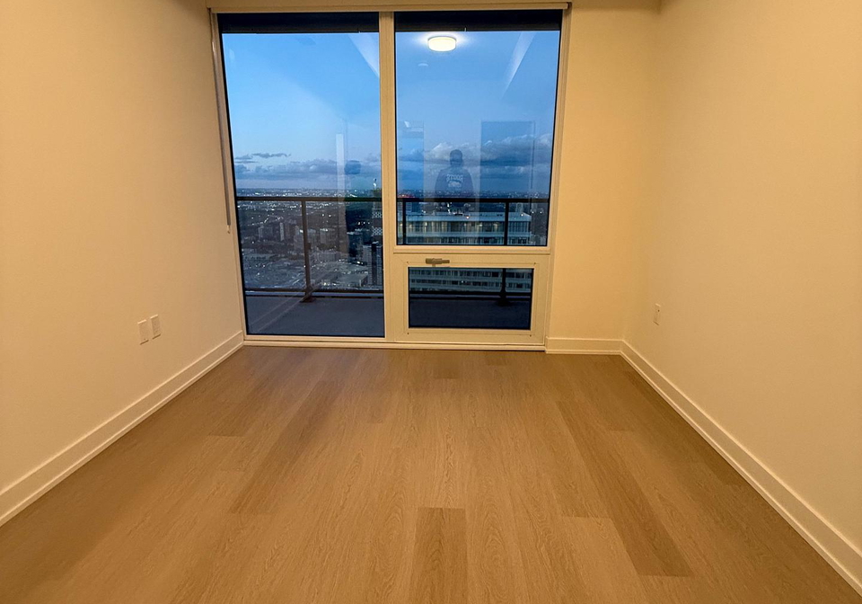 448-burnhamthorpe-road-w-mississauga-ontario-w13728498