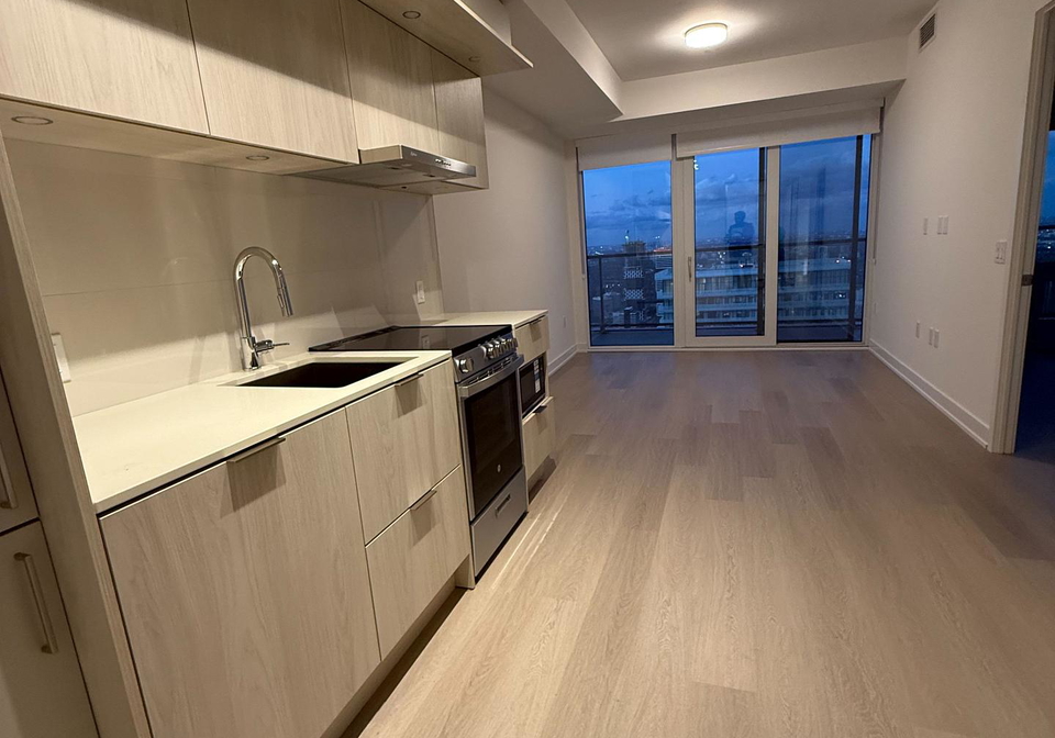 448-burnhamthorpe-road-w-mississauga-ontario-w13728498