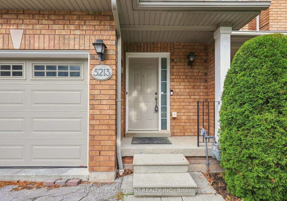 5213-thornburn-drive-burlington-ontario-w13728568