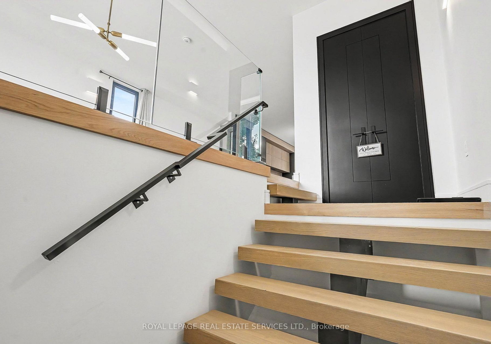 34-n-milton-street-toronto-etobicoke-ontario-w13728580