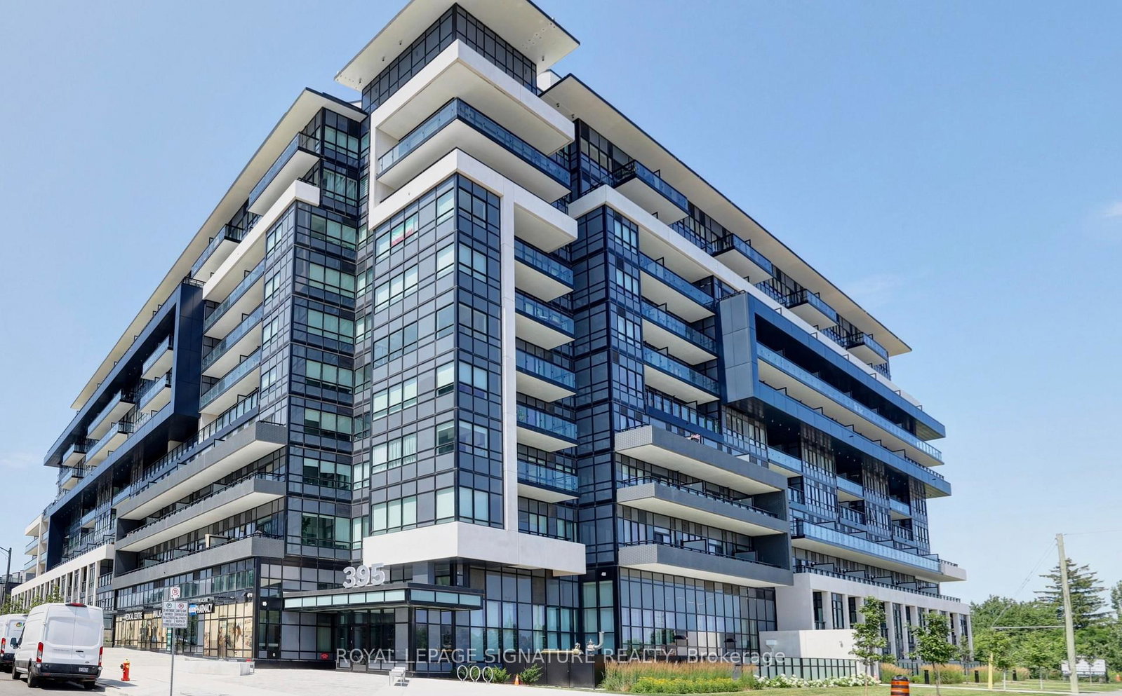 395-dundas-street-w-oakville-ontario-w13728620