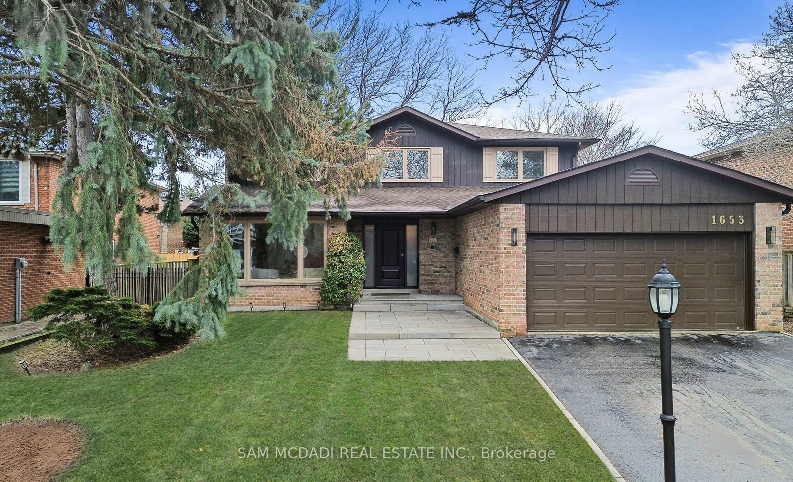 1653-sherwood-forrest-circle-mississauga-ontario-w13728714