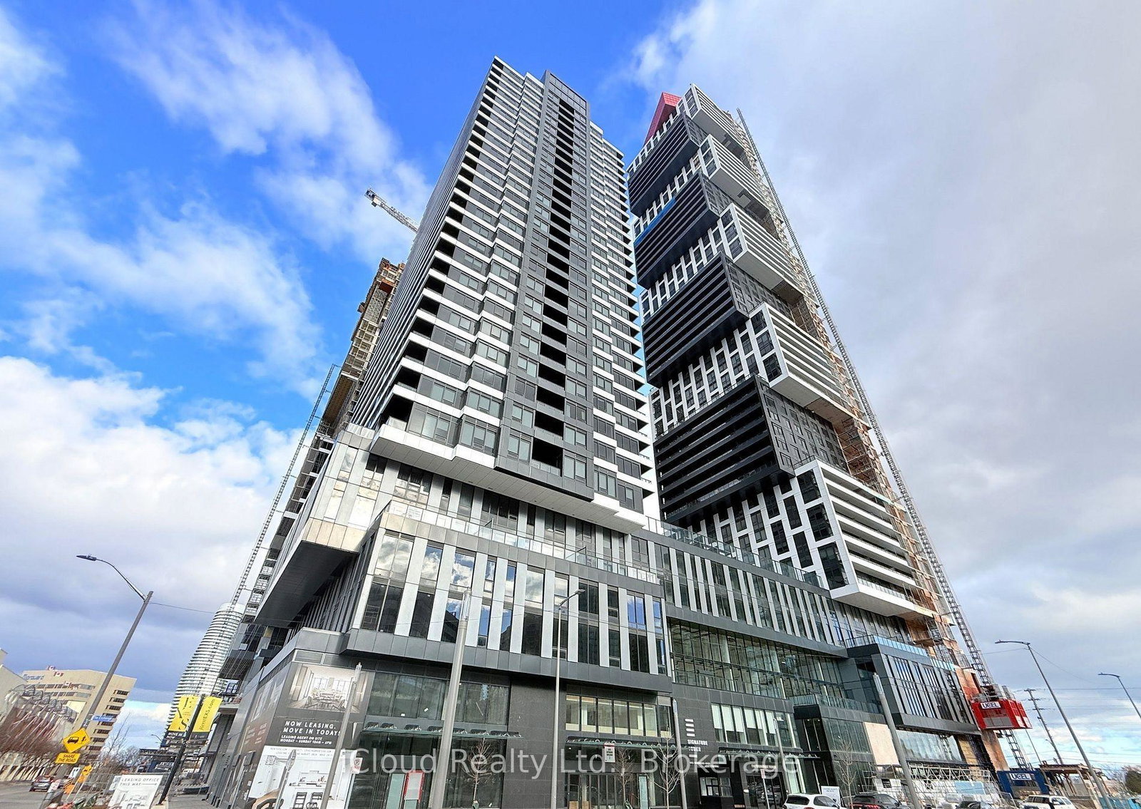 4015-the-exchange-mississauga-ontario-w13728968