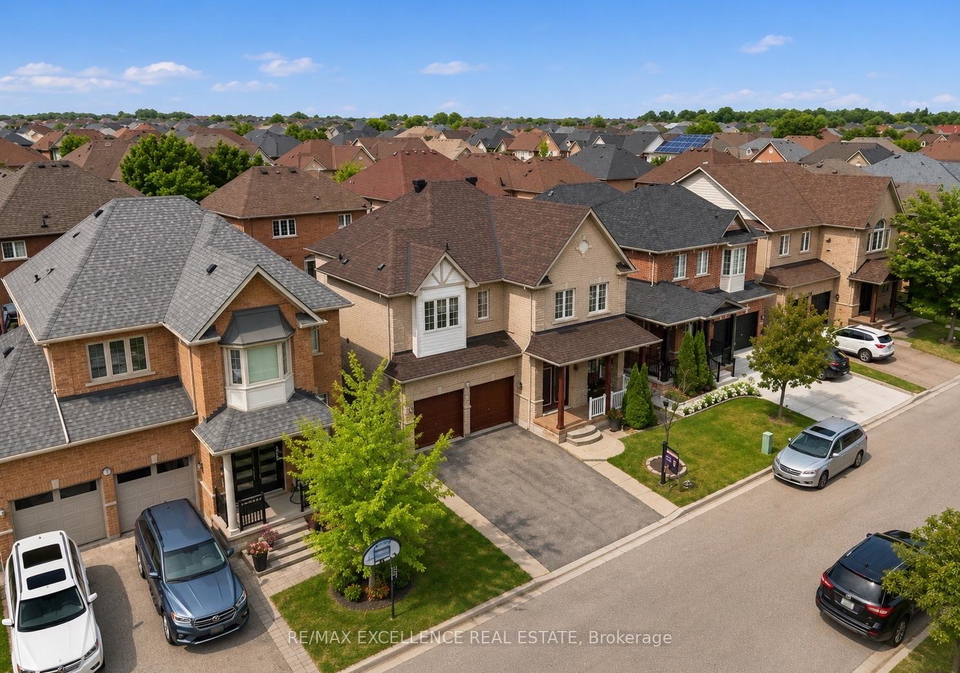 21-castle-mountain-drive-brampton-ontario-w13728974