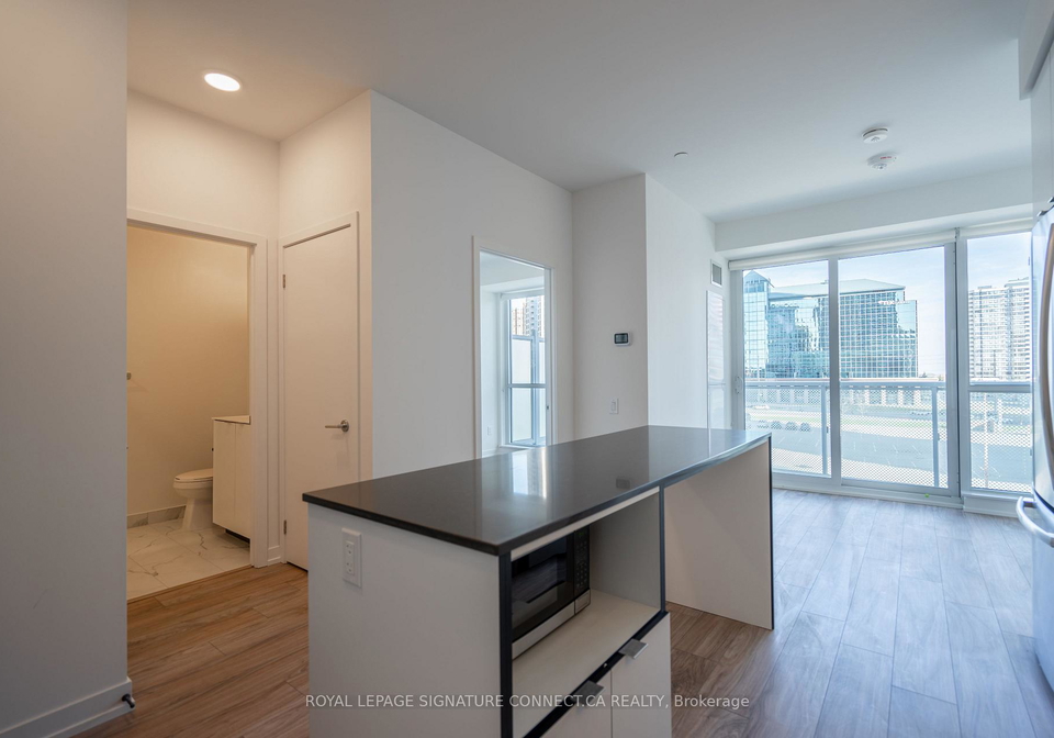 4065-confederation-parkway-mississauga-ontario-w13729058