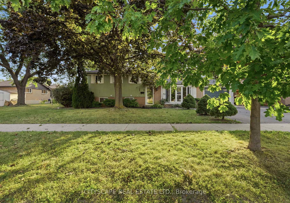 12-vanderbrent-crescent-toronto-etobicoke-ontario-w13729344