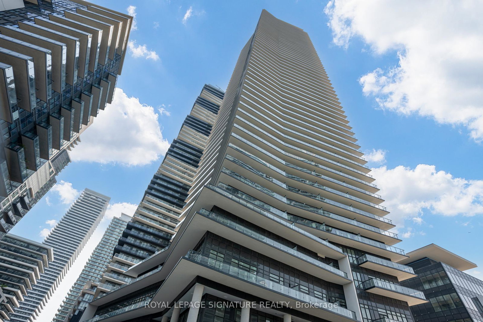 38-annie-craig-drive-toronto-etobicoke-ontario-w13729400