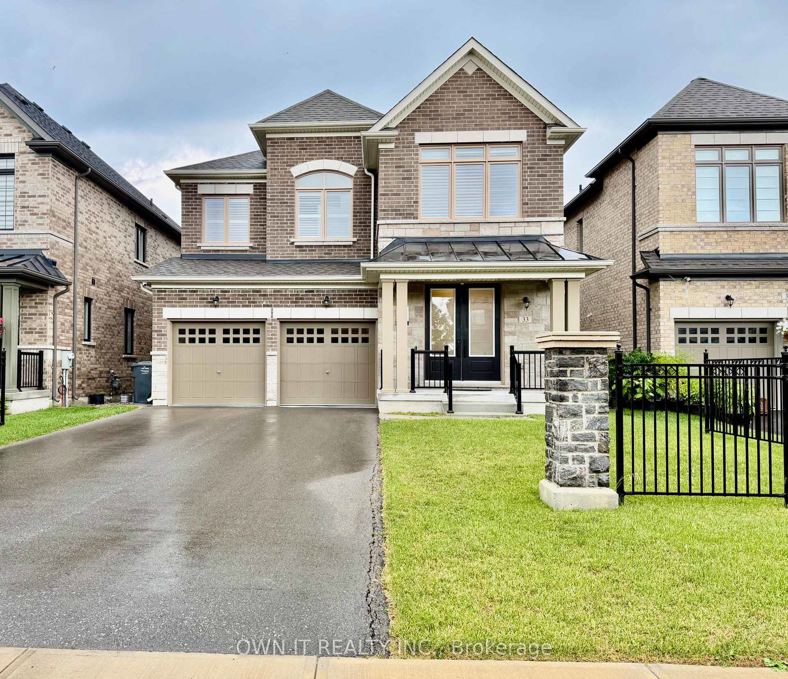 33-lost-canyon-way-brampton-ontario-w13729652